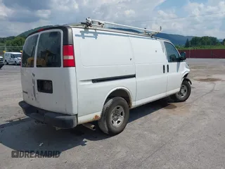 2007 Chevrolet Express Cargo with VIN 1GCGG25V371218321, listed as a IAAI auction lot 42638327 with Not provided miles and . Bid and sale history available at DreamBid. Image 4.