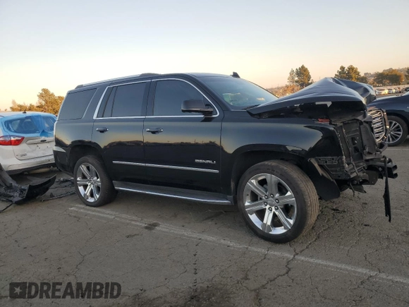 2018 GMC Yukon Denali with VIN 1GKS1CKJ3JR297926, listed as a Copart auction lot 88597415 with 0 mi miles and Salvage Title. Bid and sale history available at carsss.com. Image 4.