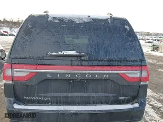 2015 Lincoln Navigator with VIN 5LMJJ2JT1FEJ03101, listed as a IAAI auction lot 41158169 with 159,249 mi miles. Bid and sale history available at carsss.com. Image 16.