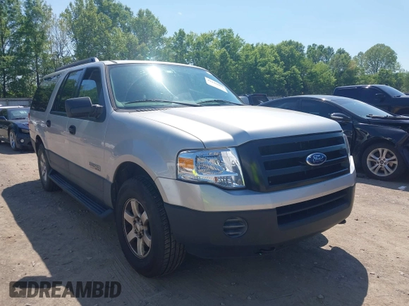 2007 Ford Expedition EL SSV with VIN 1FMFK16587LA78320, listed as a IAAI auction lot 42145004 with 110,785 mi miles. Bid and sale history available at carsss.com. Image 1.