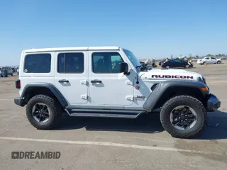 2018 Jeep Wrangler Unlimited Rubicon с VIN 1C4HJXFG8JW297658, выставлен на аукционе IAAI как лот 42094713 с пробегом 140 402 миль миль и . История ставок и продаж доступна на DreamBid. Изображение 13.
