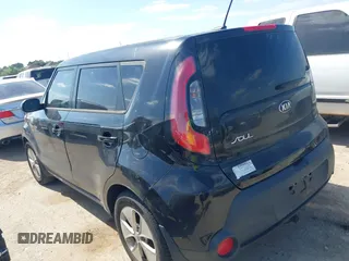 2016 Kia Soul with VIN KNDJN2A23G7246205, listed as a IAAI auction lot 42028645 with 142,240 mi miles. Bid and sale history available at carsss.com. Image 3.