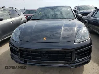 2021 Porsche Cayenne with VIN WP1AH2AY6MDA38066, listed as a Copart auction lot 44646275 with 24,178 mi miles and Salvage title. Bid and sale history available at DreamBid. Image 5.