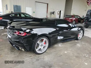 2021 Chevrolet Corvette 2LT with VIN 1G1YB3D44M5105931, listed as a Copart auction lot 42047874 with 18,025 mi miles. Bid and sale history available at carsss.com. Image 3.