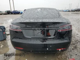 2021 Tesla Model S Long Range Plus z VIN 5YJSA1E2XMF427618, wystawiony jako Copart lot #41654955 z przebiegiem Nie podano mil oraz Szkoda całkowita • Salvage title. Historia ofert i sprzedaży dostępna na DreamBid. Obrazek 6.