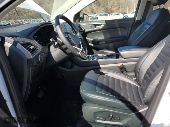 2024 Ford Edge SEL with VIN 2FMPK4J97RBA90462, listed as a Copart auction lot 48697985 with 17,401 mi miles and Clean Title. Bid and sale history available at carsss.com. Image 7.