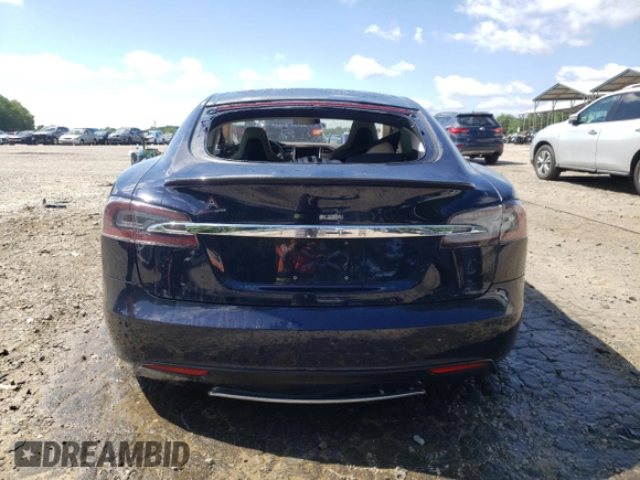 2013 Tesla Model S Performance с VIN 5YJSA1DP1DFP04055, выставлен на аукционе Copart как лот 57418615 с пробегом Не указан миль и Списание • Salvage title. История ставок и продаж доступна на DreamBid. Изображение 6.