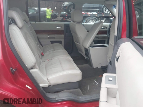 2011 Ford Flex Limited w/Ecoboost with VIN 2FMHK6DT2BBD29980, listed as a IAAI auction lot 41433515 with 232,986 mi miles. Bid and sale history available at carsss.com. Image 8.