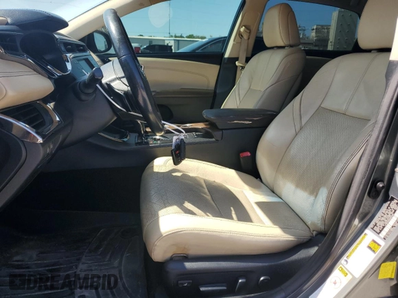 2013 Toyota Avalon XLE with VIN 4T1BK1EB4DU032608, listed as a Copart auction lot 52613485 with 110,781 mi miles and Salvage Title. Bid and sale history available at DreamBid. Image 7.