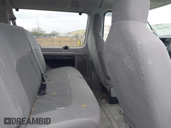 2012 Ford Econoline Passenger XL with VIN 1FBNE3BL3CDA98393, listed as a IAAI auction lot 42032460 with 139,564 mi miles and . Bid and sale history available at DreamBid. Image 8.