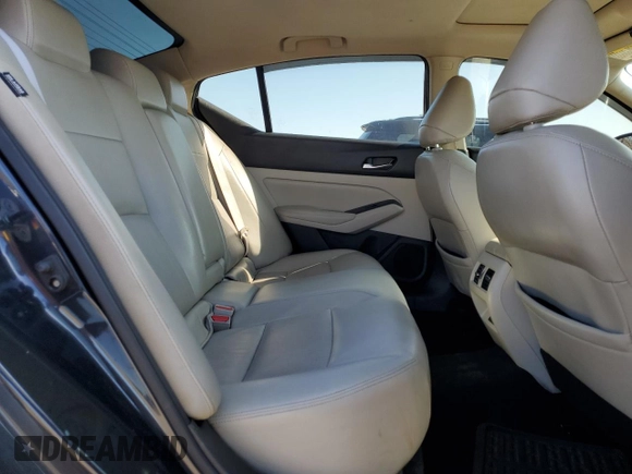 2019 Nissan Altima SL with VIN 1N4BL4EW0KC190118, listed as a Copart auction lot 52323795 with 88,385 mi miles and Salvage Title. Bid and sale history available at DreamBid. Image 10.