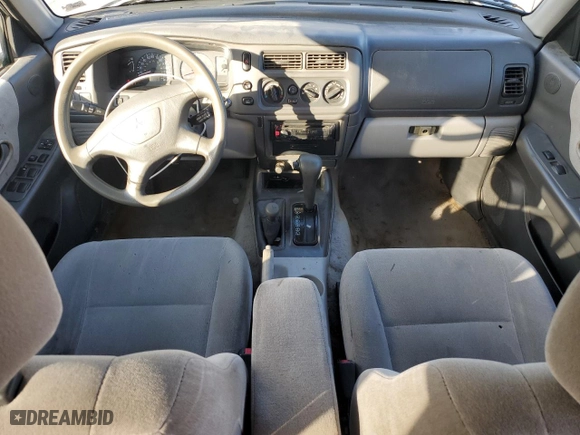 2001 Mitsubishi Montero Sport ES with VIN JA4MT21HX1P066745, listed as a Copart auction lot 43509375 with 266,130 mi miles and Salvage Title. Bid and sale history available at carsss.com. Image 8.
