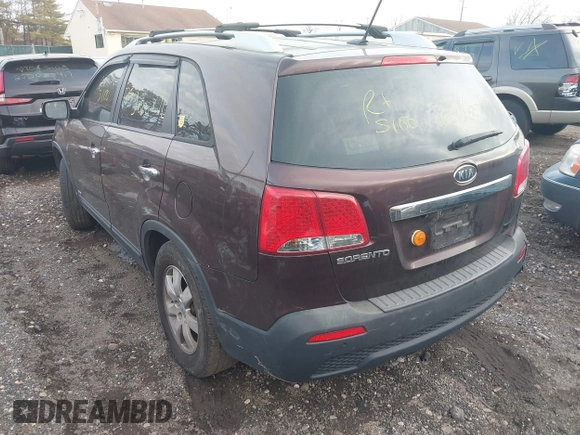 2012 Kia Sorento LX with VIN 5XYKTCA67CG279160, listed as a IAAI auction lot 41415081 with 999,999 mi miles. Bid and sale history available at carsss.com. Image 3.