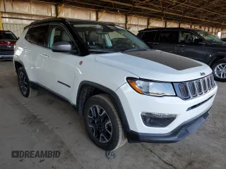 2019 Jeep Compass Trailhawk with VIN 3C4NJDDB2KT618268, listed as a Copart auction lot 53493015 with 77,287 mi miles and Clean Title. Bid and sale history available at carsss.com. Image 4.