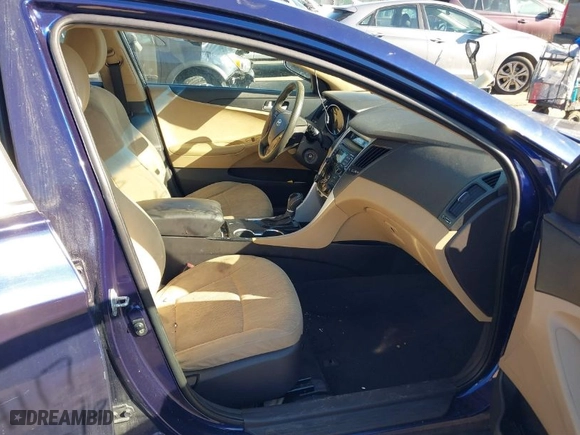 2011 Hyundai Sonata GLS PZEV with VIN 5NPEB4AC0BH086545, listed as a IAAI auction lot 41434117 with 173,145 mi miles. Bid and sale history available at carsss.com. Image 5.