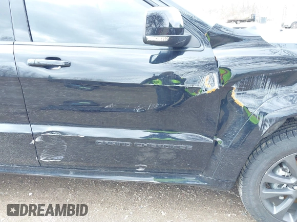 2019 Jeep Grand Cherokee High Altitude with VIN 1C4RJFCG2KC849046, listed as a IAAI auction lot 42100162 with 39,486 mi miles and . Bid and sale history available at DreamBid. Image 18.