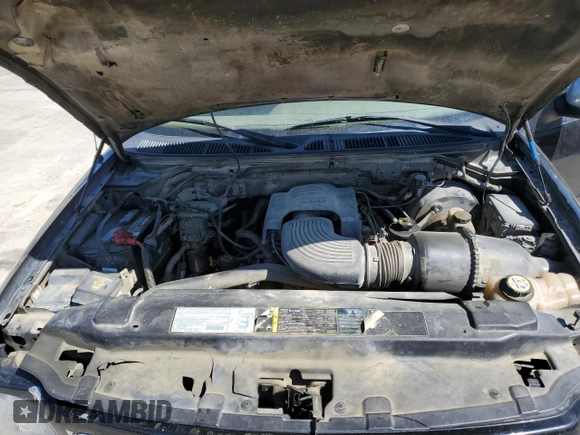 2003 Ford F-150 XLT with VIN 1FTRW07653KB60478, listed as a Copart auction lot 50491255 with 298,616 mi miles and Salvage Title. Bid and sale history available at carsss.com. Image 12.