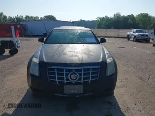 2012 Cadillac CTS z VIN 1G6DA5E51C0152943, wystawiony jako IAAI lot #42116892 z przebiegiem 176 049 mil mil oraz . Historia ofert i sprzedaży dostępna na DreamBid. Obrazek 12.