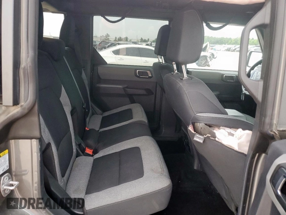 2022 Ford Bronco with VIN 1FMDE5BH7NLB66388, listed as a Copart auction lot 60559515 with 26,468 mi miles and Salvage title. Bid and sale history available at DreamBid. Image 11.