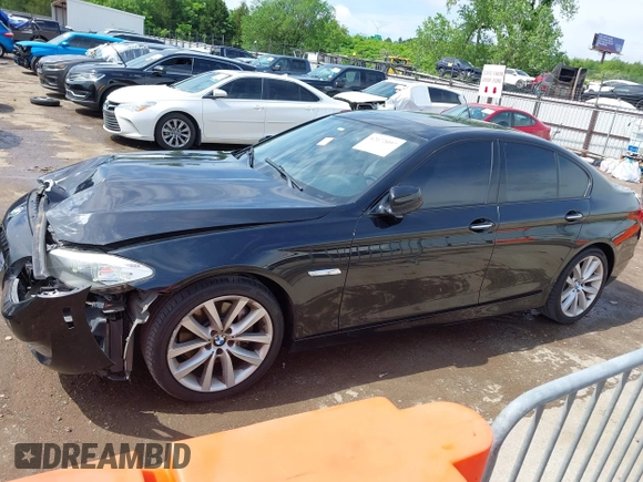 2011 BMW 5 Series 535i z VIN WBAFR7C50BC802210, wystawiony jako IAAI lot #42172097 z przebiegiem 148 983 mil mil oraz . Historia ofert i sprzedaży dostępna na DreamBid. Obrazek 14.