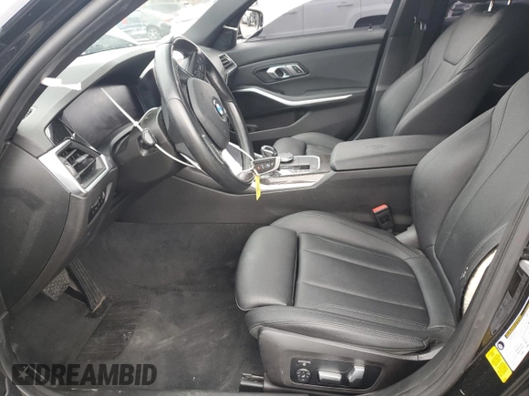 2020 BMW 3 Series 330i z VIN 3MW5R1J04L8B11688, wystawiony jako Copart lot #55355505 z przebiegiem 87 498 mil mil oraz Szkoda całkowita • Salvage title. Historia ofert i sprzedaży dostępna na DreamBid. Obrazek 7.