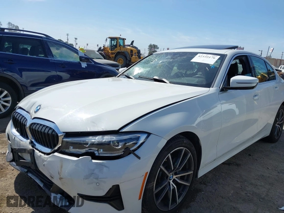 2020 BMW 3 Series 330i с VIN 3MW5R1J01L8B10868, выставлен на аукционе IAAI как лот 42335176 с пробегом 36 055 миль миль и . История ставок и продаж доступна на DreamBid. Изображение 6.