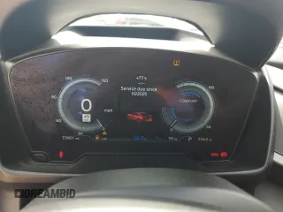 2016 BMW i8 z VIN WBY2Z2C51GV676132, wystawiony jako Copart lot #57046255 z przebiegiem 73 901 mil mil oraz Szkody całkowita. Historia ofert i sprzedaży dostępna na DreamBid. Obrazek 9.