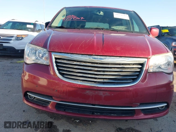 2014 Chrysler Town & Country Touring with VIN 2C4RC1BGXER126894, listed as a IAAI auction lot 41759567 with 150,994 mi miles. Bid and sale history available at carsss.com. Image 12.
