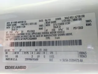 2019 Ford F-150 XL with VIN 1FTEW1C41KFC52669, listed as a IAAI auction lot 38161492 with 51,913 mi miles and . Bid and sale history available at DreamBid. Image 9.