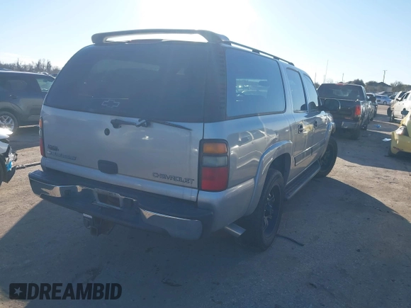 2004 Chevrolet Suburban LS with VIN 3GNEC16Z64G292383, listed as a IAAI auction lot 41471905 with 1 mi miles. Bid and sale history available at carsss.com. Image 4.