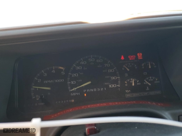 1995 Chevrolet Tahoe with VIN 1GNEK13K6SJ390481, listed as a Copart auction lot 87944935 with 223,259 mi miles and Clean Title. Bid and sale history available at carsss.com. Image 9.