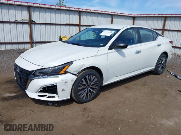 2025 Nissan Altima SV with VIN 1N4BL4DW5SN358521, listed as a IAAI auction lot 42213920 with 5,287 mi miles and . Bid and sale history available at DreamBid. Image 17.