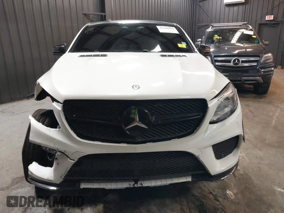 2017 Mercedes-Benz GLE 43 AMG z VIN 4JGED6EB3HA057334, wystawiony jako IAAI lot #42368824 z przebiegiem 81 749 mil mil oraz . Historia ofert i sprzedaży dostępna na DreamBid. Obrazek 13.