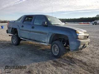 2005 Chevrolet Avalanche Z66 z VIN 3GNEC12Z45G115693, wystawiony jako Copart lot #43628535 z przebiegiem 200 676 mil mil oraz Nie do naprawy. Historia ofert i sprzedaży dostępna na DreamBid. Obrazek 4.