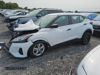 2021 Nissan Kicks S with VIN 3N1CP5BV4ML551915, listed as a Copart auction lot 58594775 with 70,595 mi miles and Salvage title. Bid and sale history available at DreamBid. Image 1.