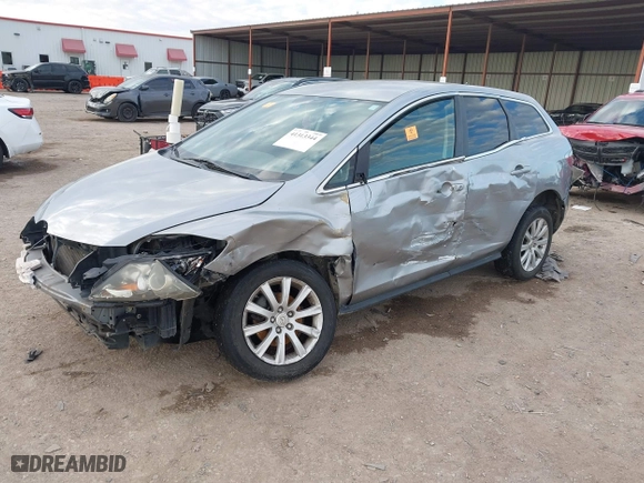 2010 Mazda CX-7 SV with VIN JM3ER2W52A0304692, listed as a IAAI auction lot 41313344 with 1 mi miles. Bid and sale history available at carsss.com. Image 2.