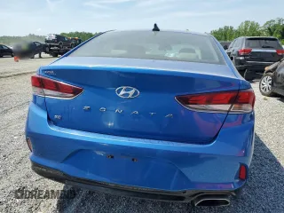 2018 Hyundai Sonata SE z VIN 5NPE24AF6JH632242, wystawiony jako Copart lot #54995885 z przebiegiem 83 722 mil mil oraz Szkoda całkowita • Salvage title. Historia ofert i sprzedaży dostępna na DreamBid. Obrazek 6.