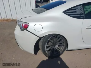 2013 Subaru BRZ Premium with VIN JF1ZCAB16D1611263, listed as a IAAI auction lot 42097250 with 122,071 mi miles. Bid and sale history available at carsss.com. Image 6.