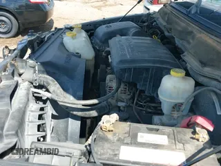 2006 Dodge 1500 ST z VIN 1D7HA16P06J218779, wystawiony jako IAAI lot #42901413 z przebiegiem 123 502 mil mil oraz . Historia ofert i sprzedaży dostępna na DreamBid. Obrazek 12.