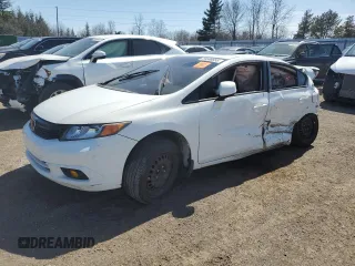 2012 Honda Civic LX z VIN 2HGFB2F53CH116233, wystawiony jako Copart lot #54568655 z przebiegiem Nie podano mil oraz Nie do naprawy • Non repairable. Historia ofert i sprzedaży dostępna na DreamBid. Obrazek 1.