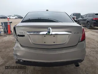 2009 Lincoln MKS z VIN 1LNHM93R39G634750, wystawiony jako IAAI lot #42179995 z przebiegiem 166 151 mil mil oraz . Historia ofert i sprzedaży dostępna na DreamBid. Obrazek 17.