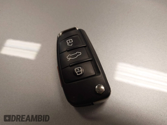 2021 Audi Q3 Premium with VIN WA1AUCF34M1078805, listed as a IAAI auction lot 42026360 with 38,473 mi miles and . Bid and sale history available at DreamBid. Image 11.