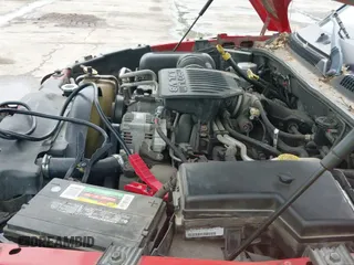 2005 Dodge Dakota с VIN 1D7HW52N85S119990, выставлен на аукционе IAAI как лот 42108627 с пробегом 197 365 миль миль и . История ставок и продаж доступна на DreamBid. Изображение 12.