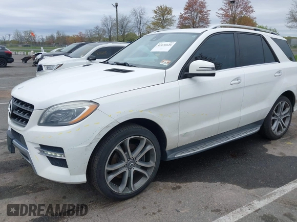 2014 Mercedes-Benz M 350 with VIN 4JGDA5JB2EA282733, listed as a IAAI auction lot 42070426 with 148,513 mi miles and . Bid and sale history available at DreamBid. Image 20.
