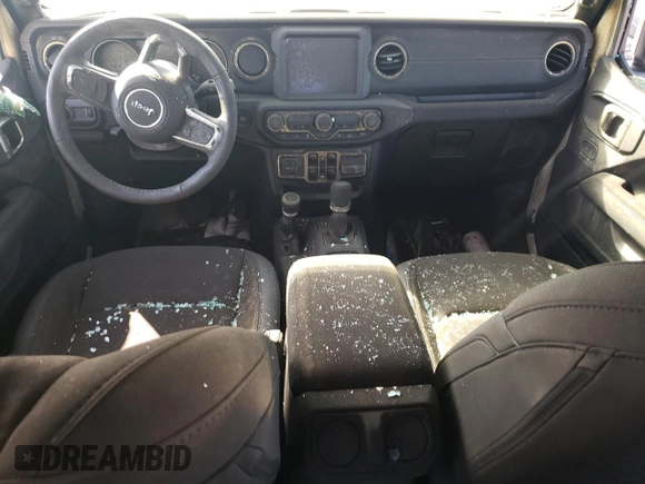 2023 Jeep Wrangler Sahara z VIN 1C4JJXP61PW519599, wystawiony jako Copart lot #51814674 z przebiegiem Nie podano mil oraz Szkoda całkowita • Salvage title. Historia ofert i sprzedaży dostępna na DreamBid. Obrazek 8.