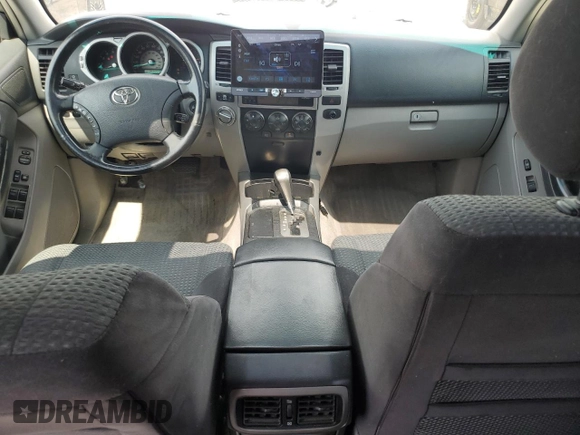 2004 Toyota 4Runner SR5 z VIN JTEBU14R340052011, wystawiony jako Copart lot #60672475 z przebiegiem 259 088 mil mil oraz Czysty tytuł • Clean title. Historia ofert i sprzedaży dostępna na DreamBid. Obrazek 8.