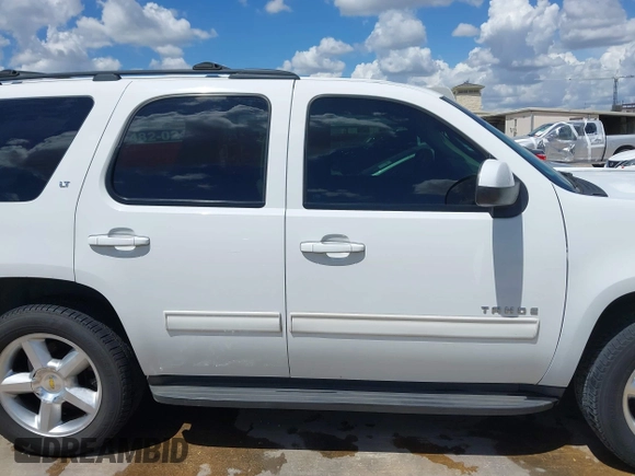 2010 Chevrolet Tahoe LT with VIN 1GNMCBE30AR196579, listed as a IAAI auction lot 42587023 with 226,517 mi miles and . Bid and sale history available at DreamBid. Image 13.