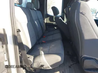 2024 Ford F-150 XL z VIN 1FTEX1KP7RKE49677, wystawiony jako IAAI lot #41592556 z przebiegiem 11 136 mil mil oraz . Historia ofert i sprzedaży dostępna na DreamBid. Obrazek 8.