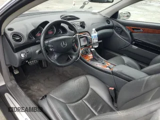 2004 Mercedes-Benz SL 500 z VIN WDBSK75F94F073670, wystawiony jako Copart lot #59083105 z przebiegiem 56 880 mil mil oraz Szkoda całkowita • Salvage title. Historia ofert i sprzedaży dostępna na DreamBid. Obrazek 8.