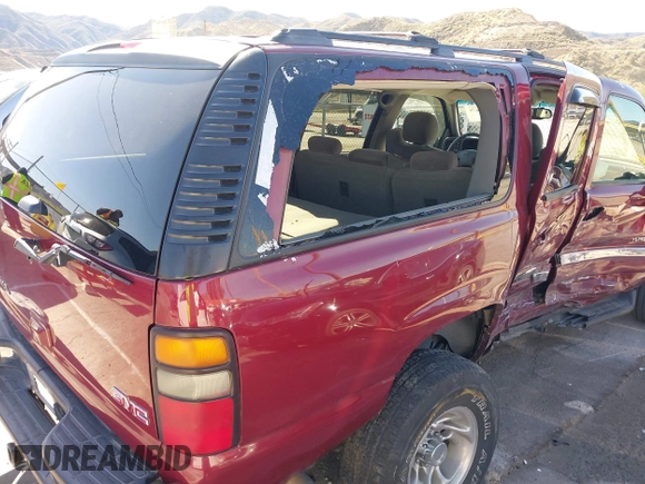 2006 GMC Yukon XL SLT with VIN 1GKFK16Z86J117882, listed as a IAAI auction lot 41825678 with 189,661 mi miles. Bid and sale history available at carsss.com. Image 18.
